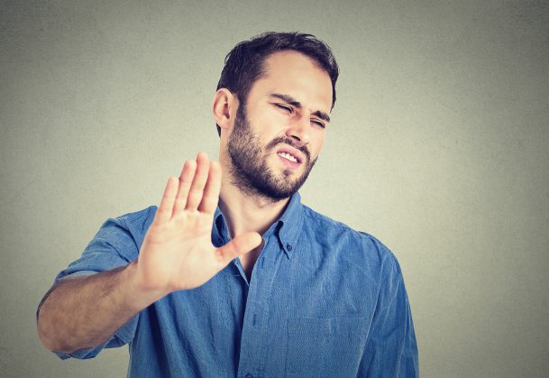 Lee más sobre el artículo ¿Qué es el asco? 3 claves sobre una emoción universal